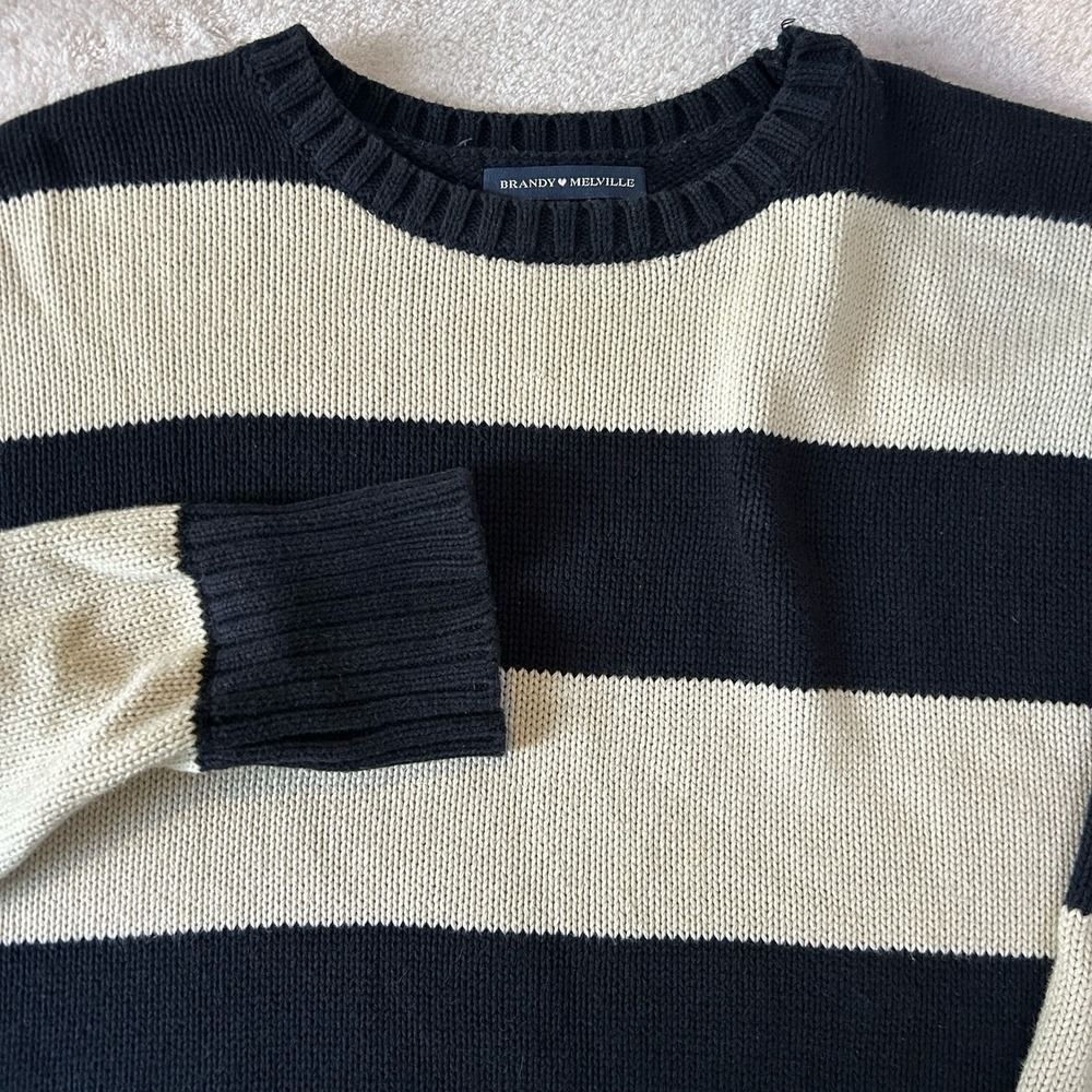 Brandy Melville Brianna Cotton Thick Stripe Sweater Navy Blue & White One Size